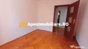 Apartament 4 camere de vanzare Unirii Parcare Privata / Gara 