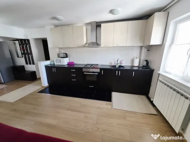 Apartament 3 camere | Central Piatra-Neamț | Finisat Modern