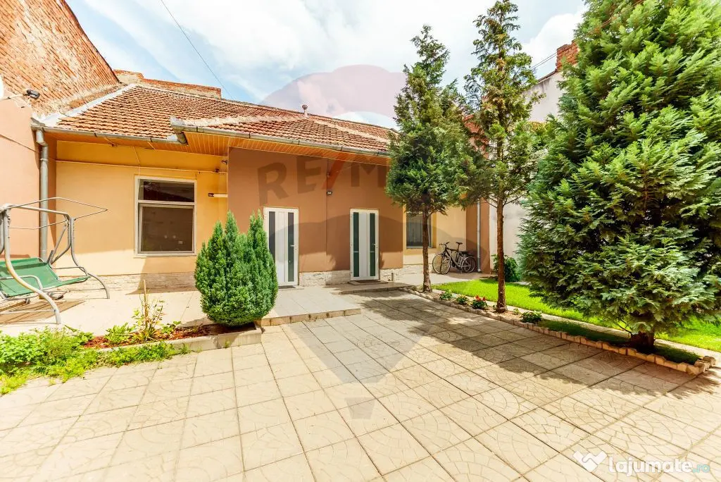 Apartament cu 1 camera la casa in zona ultracentrala