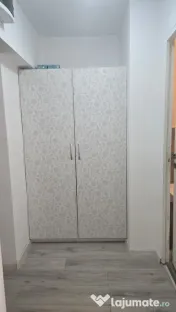Piata sudului etaj 10 cu parcare 