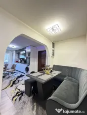 Apartament cu 3 camere, decomandat, 64,89 mp, zona Parcul T 