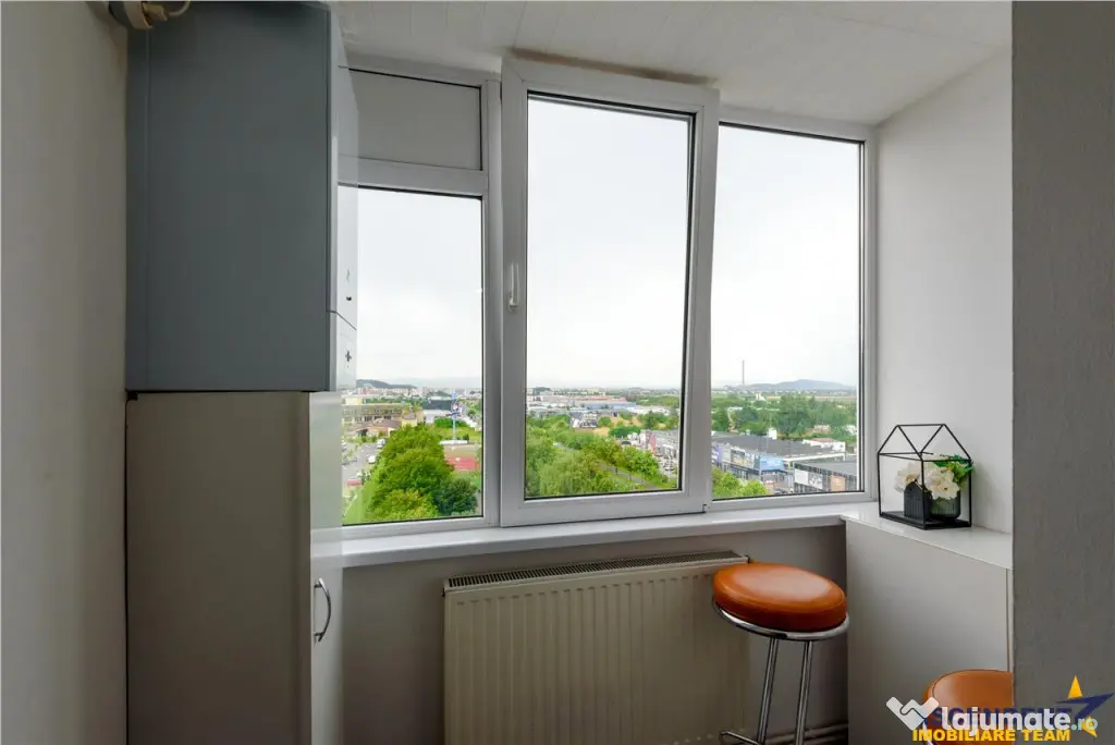 Apartament de 3 camere mobilat si utilat modern, structura d
