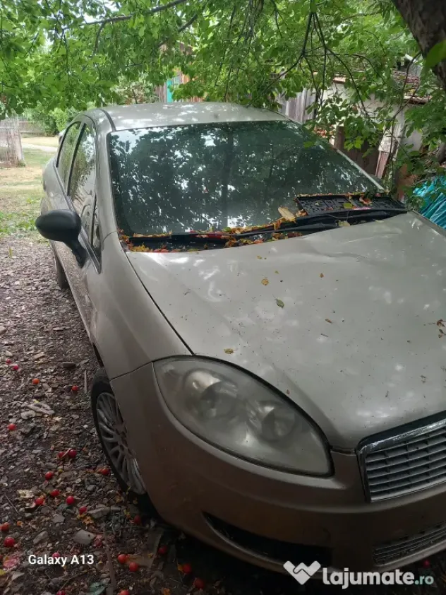Dezmembrez Fiat Linea