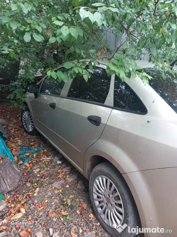 Dezmembrez Fiat Linea