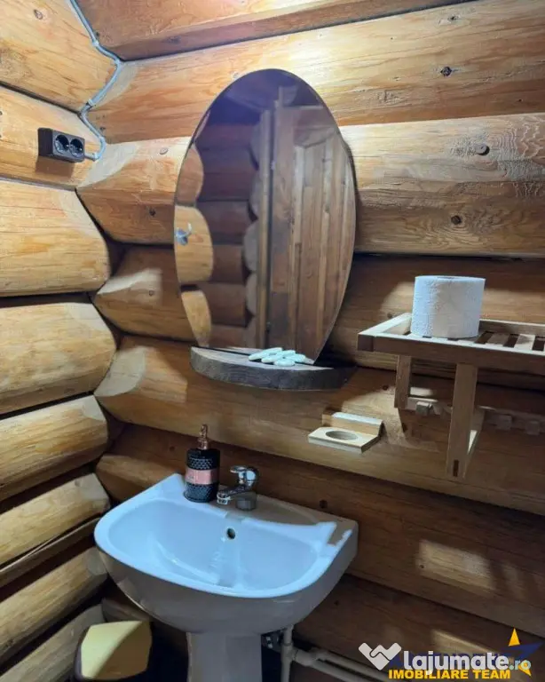 FILM!Resedinte montane,mobilate,echipate, jacuzzi,piscina,pr