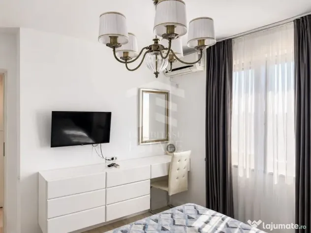 Apartament | 3 camere | Terasă panoramică 100 mp | Parcare