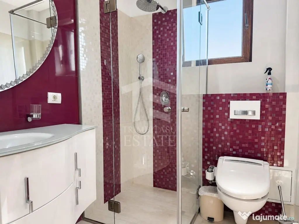 Apartament | 3 camere | Terasă panoramică 100 mp | Parcare