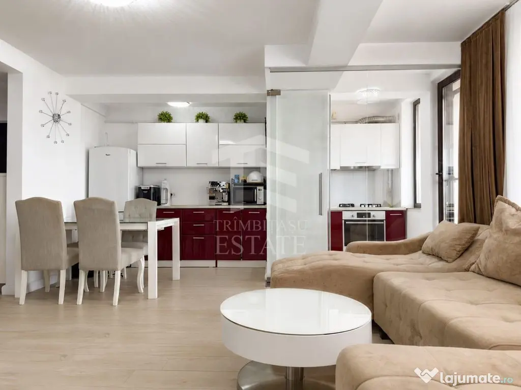 Apartament | 3 camere | Terasă panoramică 100 mp | Parcare