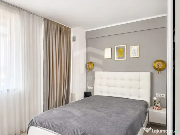 Apartament | 3 camere | Terasă panoramică 100 mp | Parcare