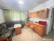 Apartament 3 camere de închiriat în zona Abator