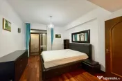 Bazilescu, Apartament 3 camere 104 mp, cu parcare si curte. 