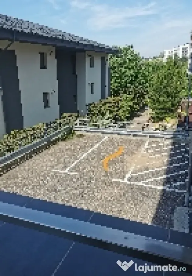 Colina Insorita, apartament cu o camera, boxa, parcare - Iasi (Iasi)