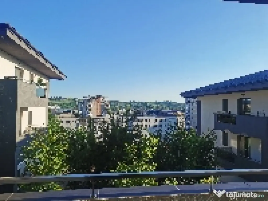Colina Insorita, apartament cu o camera, boxa, parcare - Iasi (Iasi)