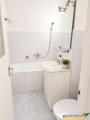 Apartament 3camere, etaj intermediar, priveliste si lumina n 