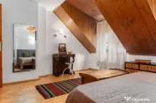 Mansarda in vila, 123 mp zona P-ta Victoriei - Titulescu