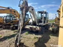 Brat excavator pe roti Case WX145