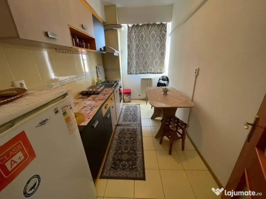 Apartament 2 camere,strada Babadag