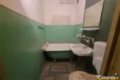 Cartierul Florilor, imobil renovabil, etaj intermediar, zona 