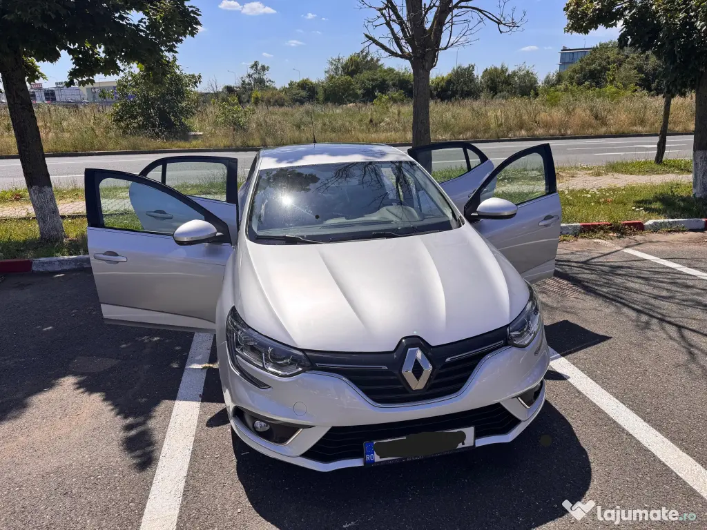 Renault Megane IV 1.2 TCe 130 CP|119.743 km|2 Seturi Jante & Anvelope Michelin