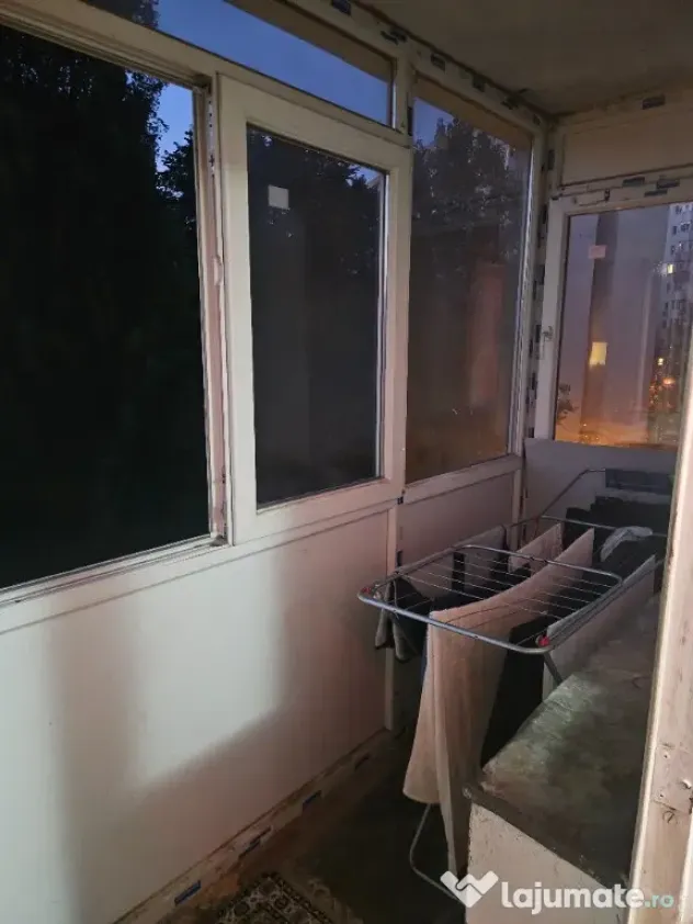 Vand apartament 2 camere confort 1 53 mp Soseaua Vergului Bucuresti