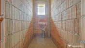 Casă / Vilă cu 4 camere de vânzare 
