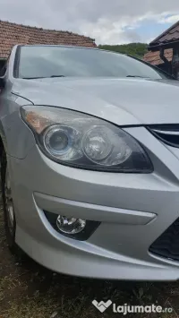 Vand Hyundai i30, negociabil 