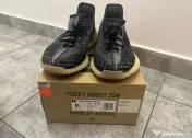 Yeezy Boost 350 Carbon V2