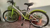 De vânzare două biciclete 