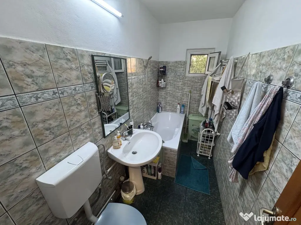 Apartament 4 camere zona Inel 2 - Cora