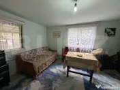 Casă cu 3 camere și un teren de 1500 
