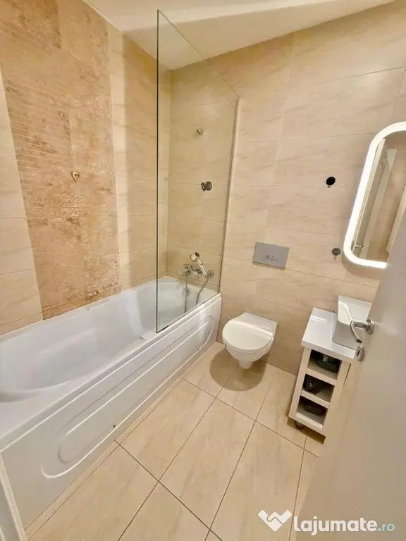 COSMOPOLIS - Apartament cu 2 camere, mobilat si utilat.