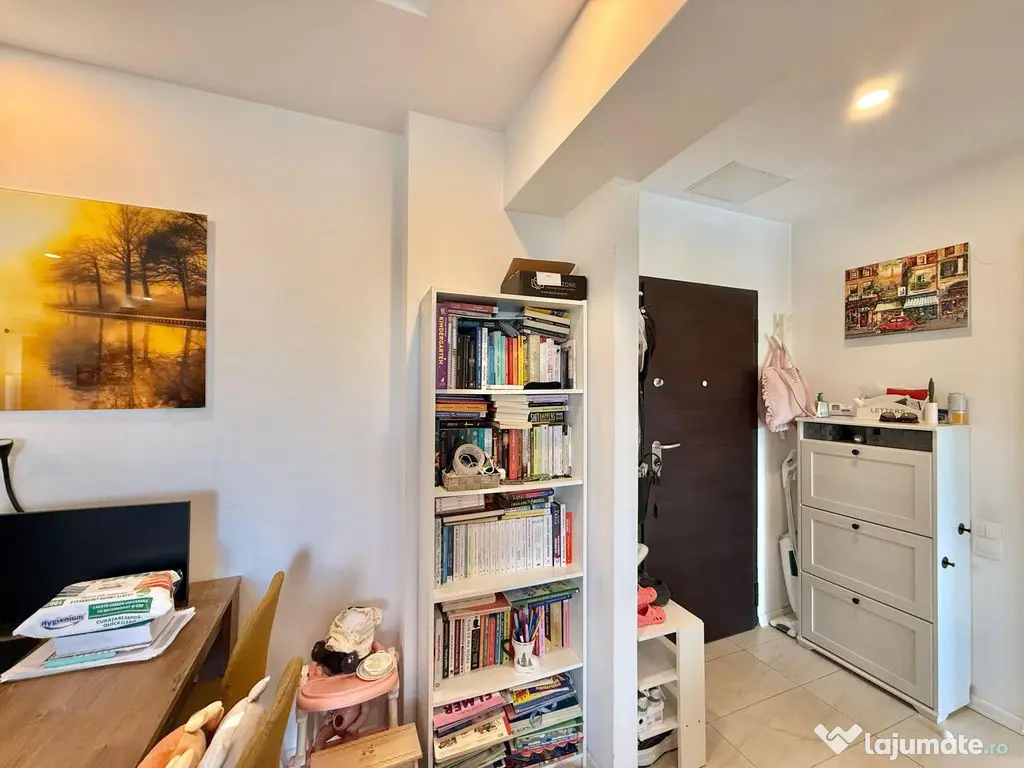 COSMOPOLIS - Apartament cu 2 camere, mobilat si utilat.