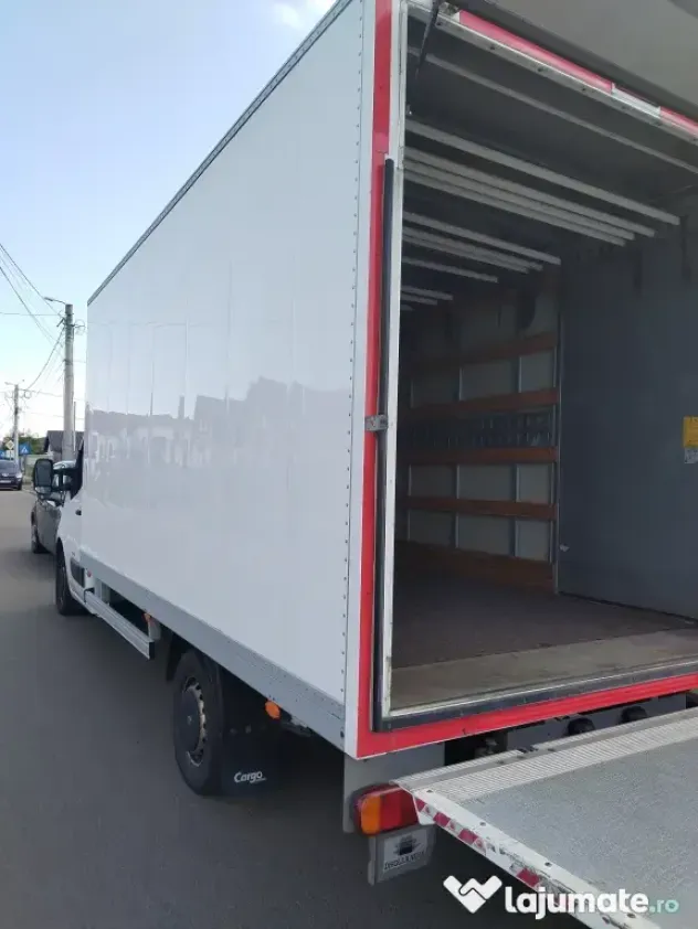 Vând Renault Master an 2018