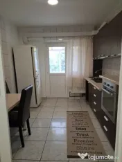 Apartament 2 camere decomandat, 52 mp, etaj 3 