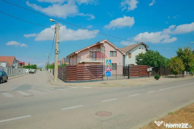 Casă 5 camere, parcelă de colț, dublu acces, de vânza... - Oradea (Bihor)