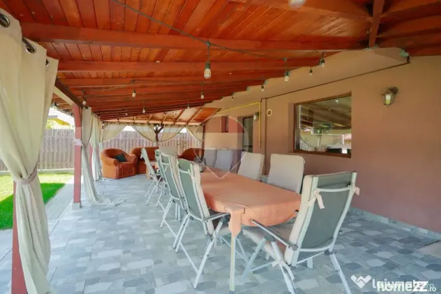 Casă 5 camere, parcelă de colț, dublu acces, de vânza... - Oradea (Bihor)