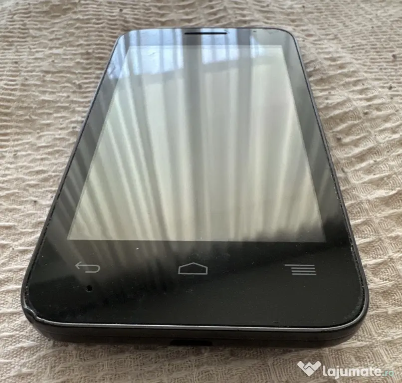 Vând telefon mobil Vodafone 785