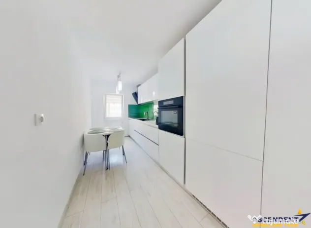 Apartament 3 camere, decomandat, etaj intermediar, Grivitei,
