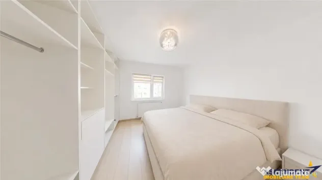 Apartament 3 camere, decomandat, etaj intermediar, Grivitei,