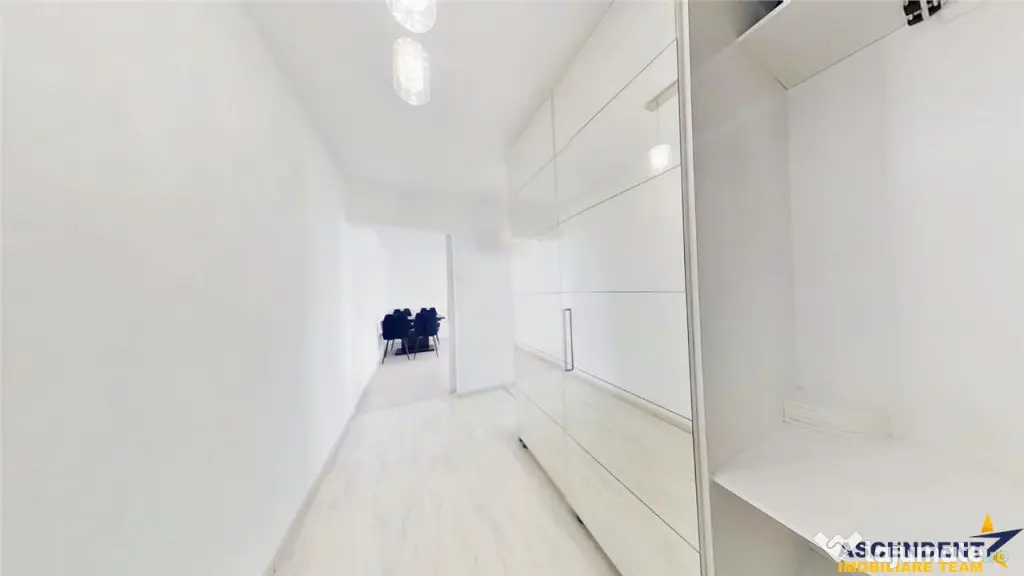 Apartament 3 camere, decomandat, etaj intermediar, Grivitei,