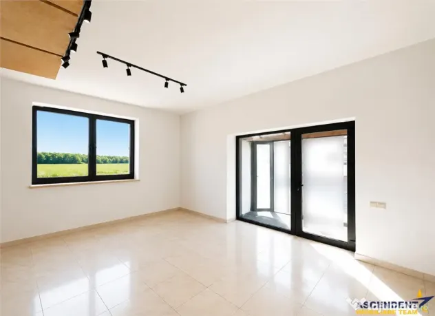 Spatiu versatil ultracentral, 125 mp, curte, parcare, clasa - Brasov (Brasov)
