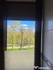 De inchiriat apartament cu 2 camere, etaj 2, Gradina Publ...