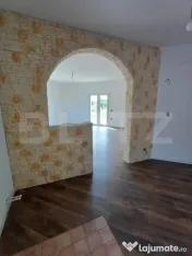 Casa de vanzare, Sd 403 mp, Suceava, zona Poiana Patrauti 