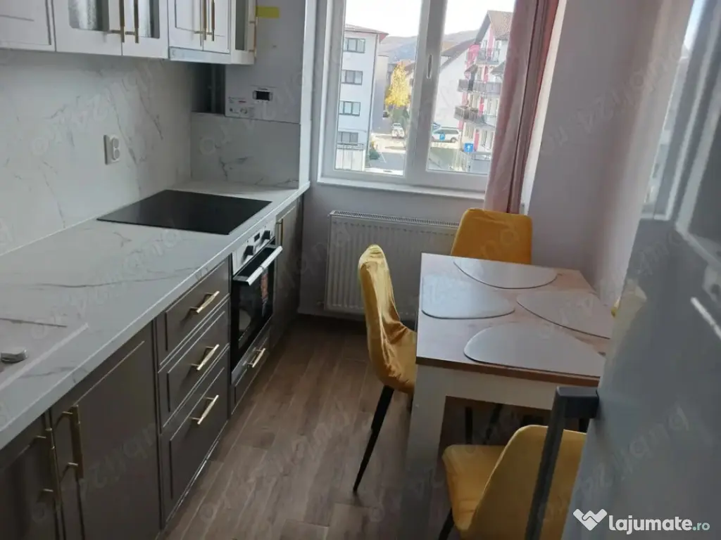 Vand apartament 2 camere56mp+balcon 3 mp zona Terra - Floresti (Cluj)