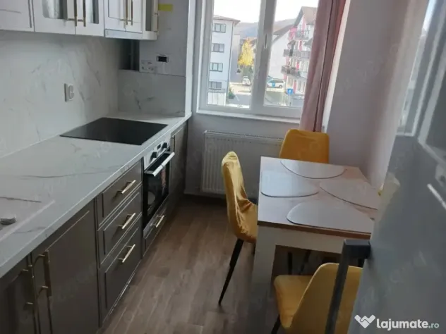 Vand apartament 2 camere56mp+balcon 3 mp zona Terra - Floresti (Cluj)