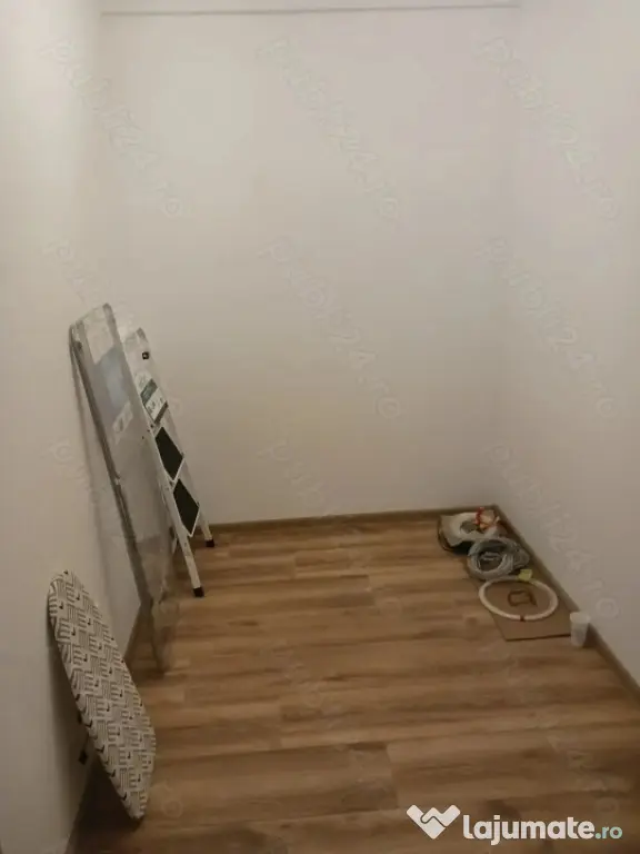 Vand apartament 2 camere56mp+balcon 3 mp zona Terra - Floresti (Cluj)