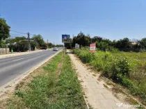 Teren de 785mp cu deschidere dublă 23/34m, strada principal