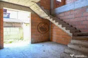 Casa la rosu de vanzare I Moderna I Zona Centrala - Ploiesti