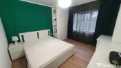 Apartament de vanzare DECOMANDAT ,3 camere 52 mp , zona INTR