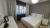Apartament de vanzare DECOMANDAT ,3 camere 52 mp , zona INTR